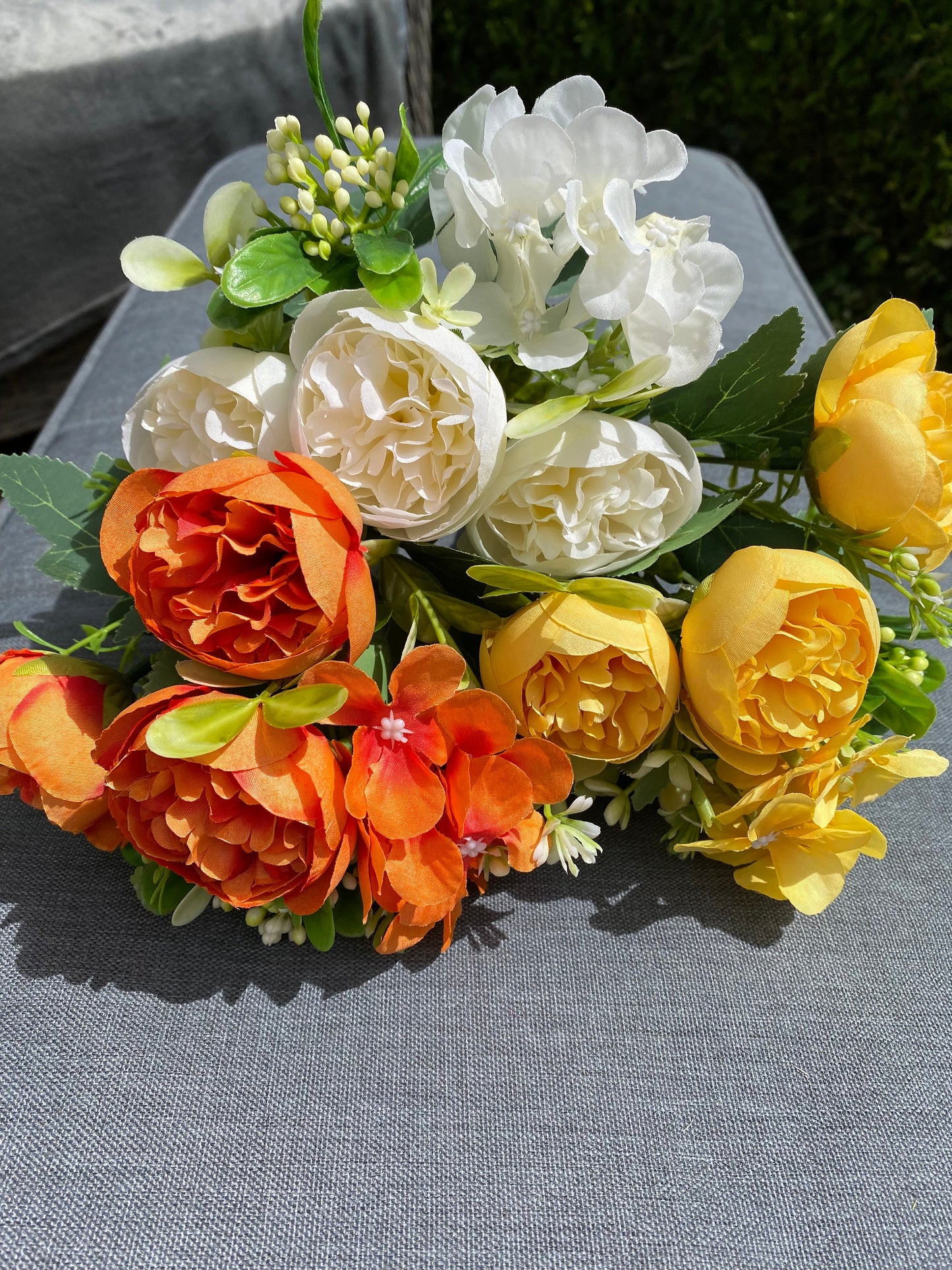 Faux Silk Peony and Hydrangea Mixed Bunches Silk Flowers 15 Stems Free Postage