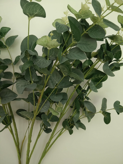 3 Artificial Green Eucalyptus Stems - Length 90 cm