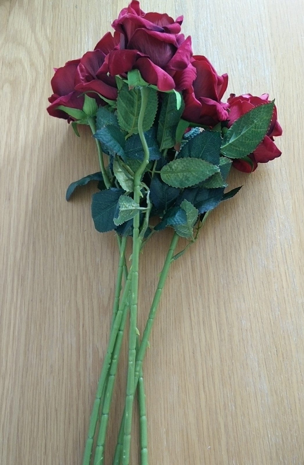 6 Artificial Red Rose 53cm Stems