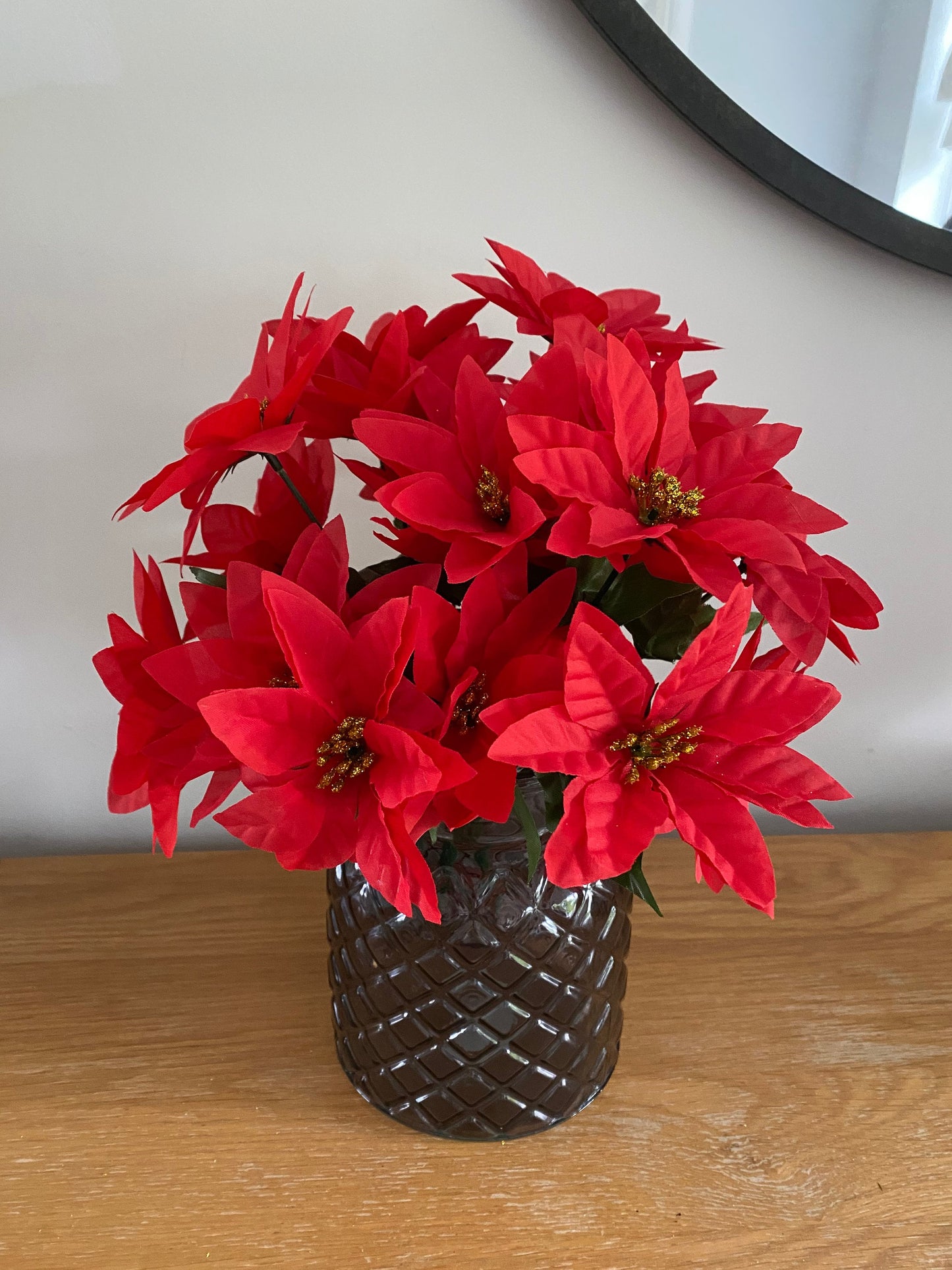 21 Head - 3  Bunches Artificial Red Poinsettias  Christmas Flowers 30 CM Length