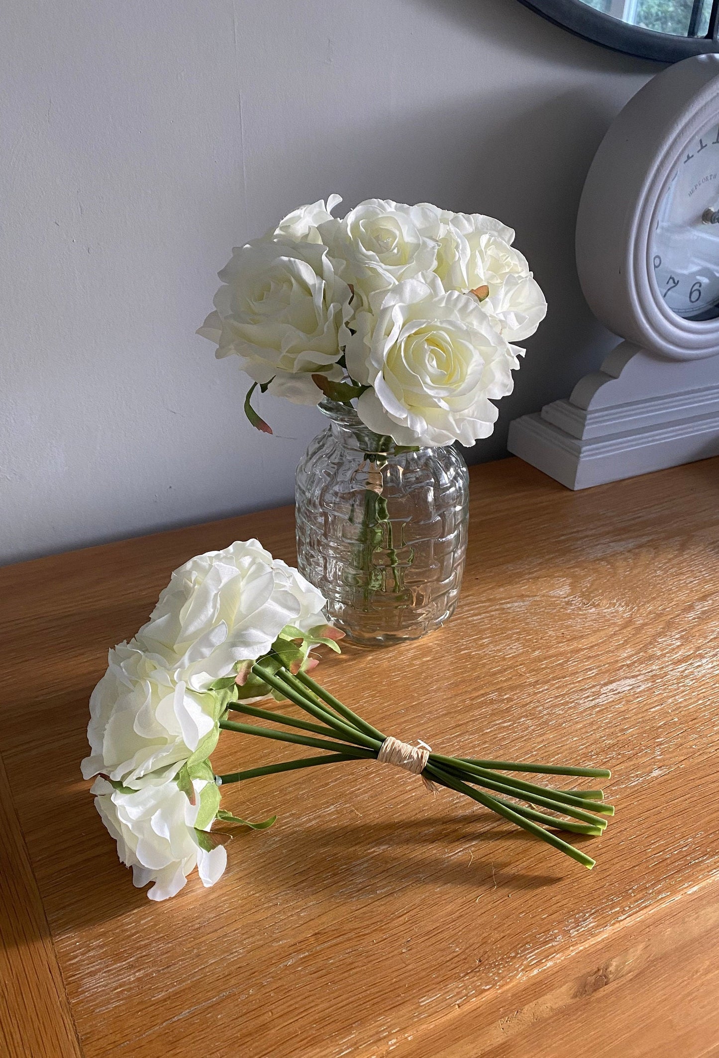 Artificial Ivory Rose Posy - 7 individual Stems
