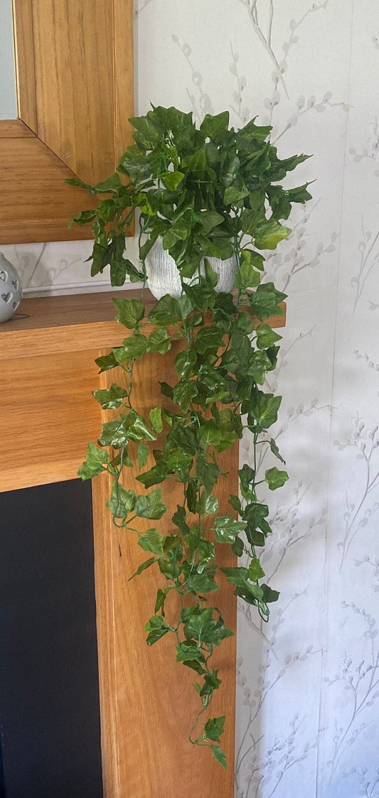 Artificial Green Trailing Ivy Plant 90cm long  Fake Plants Greenery Free Postage